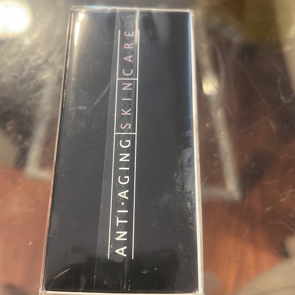 Naturaderma black rice face serum anti aging 1fl oz nwt - Picture 3 of 3